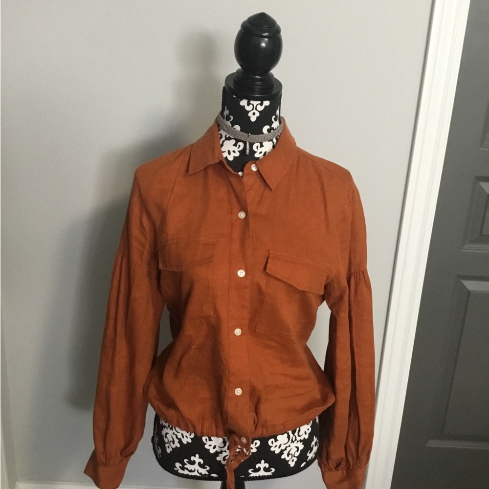 Button down shirt, size small brand thread orange